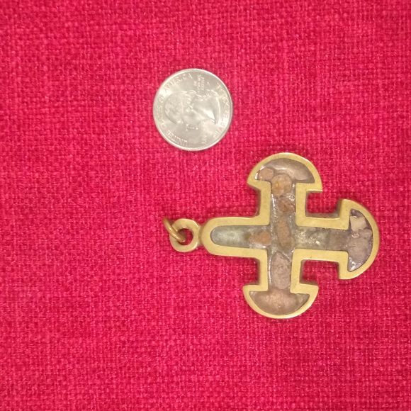 Unisex Brass Cross with Inlay - Picture 3 of 4